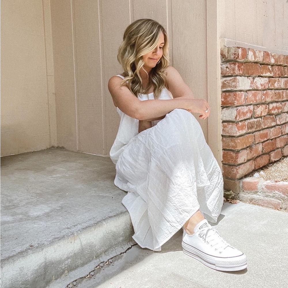 Carly Jean Los Angeles White Midi Dress